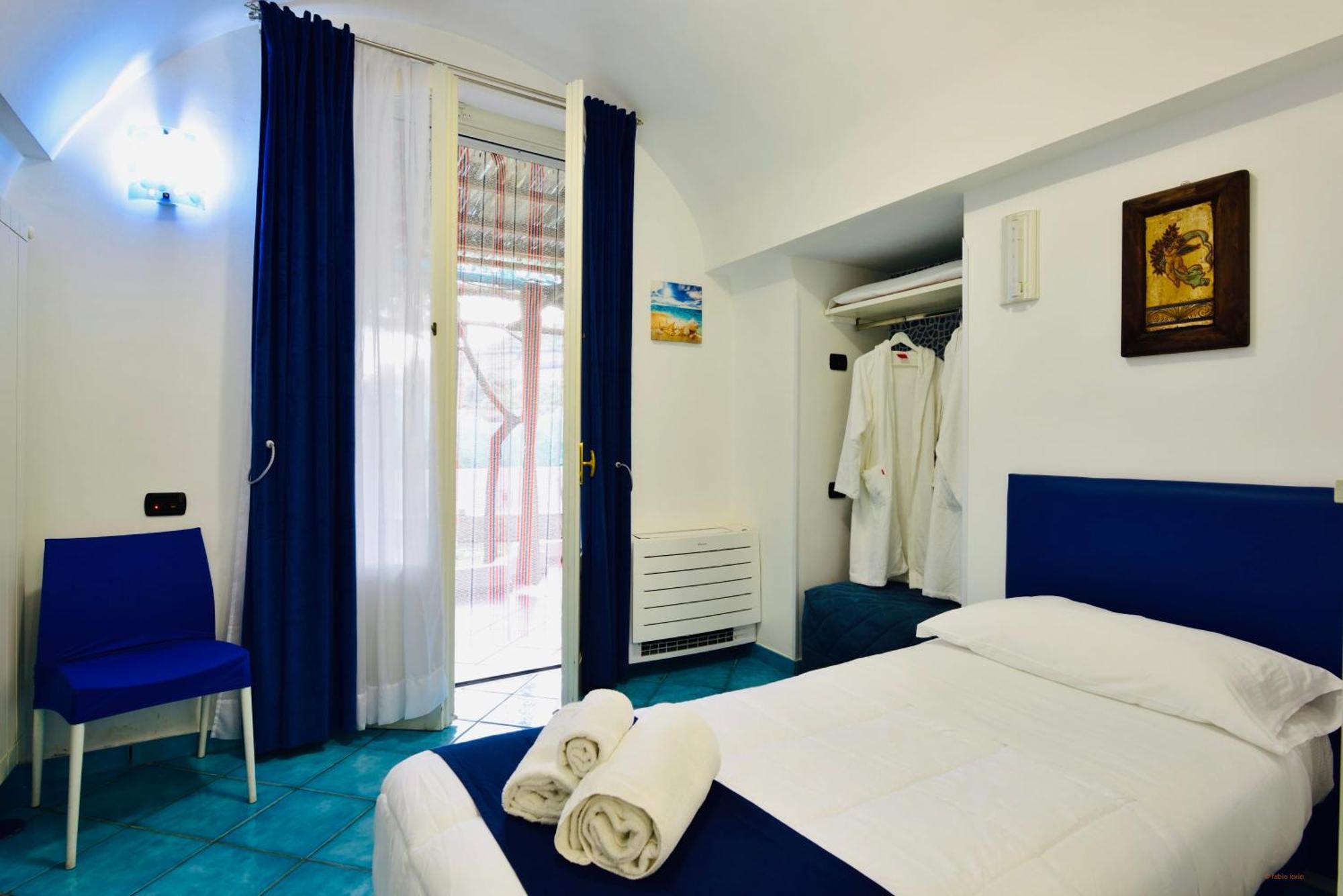 Eden Holiday Мінорі Екстер'єр фото