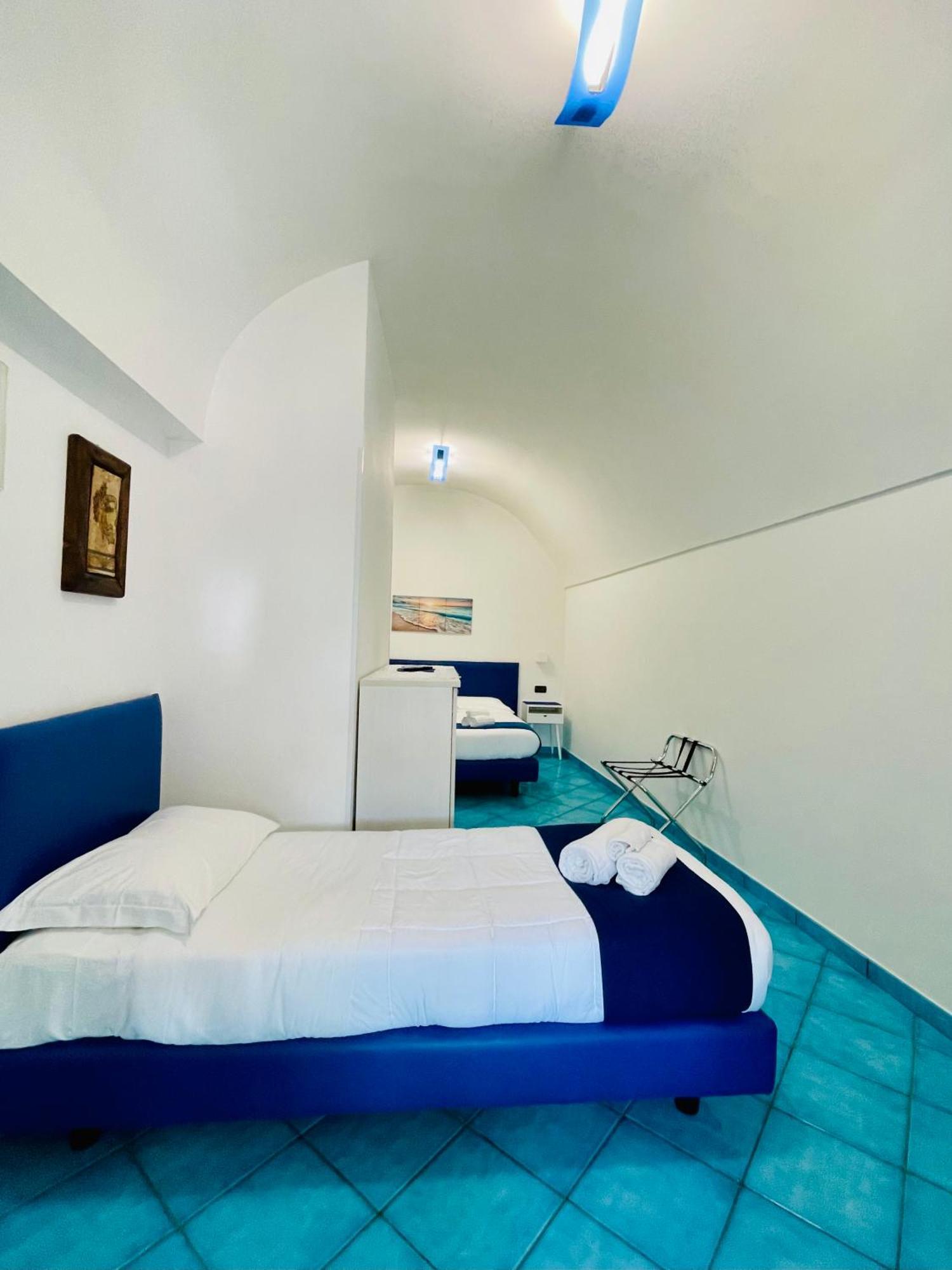Eden Holiday Мінорі Екстер'єр фото
